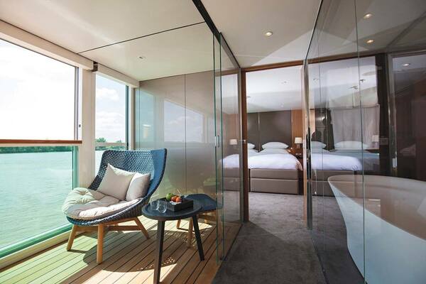 Royal OwnersSuite.jpg